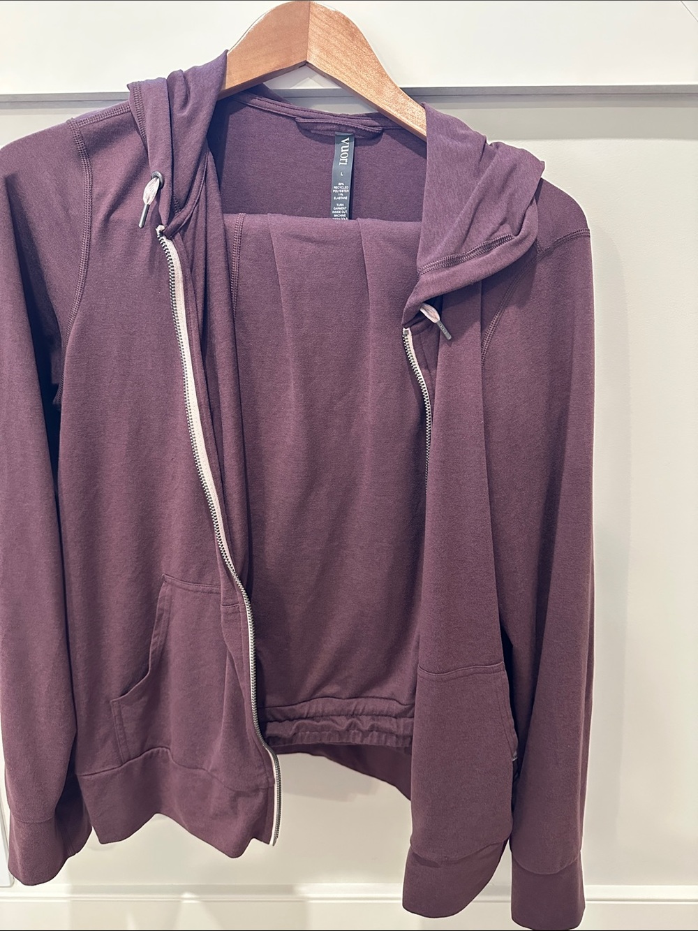 Vuori Plum Performance jogger and Zip Hoodie Jacket matching set